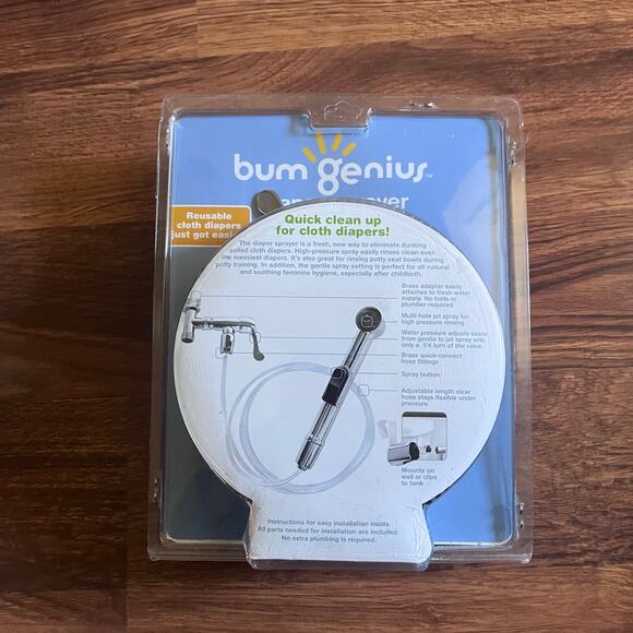 NEW bumGenius Diaper Sprayer Cloth Diaper Cleaner - Picture 2 of 5